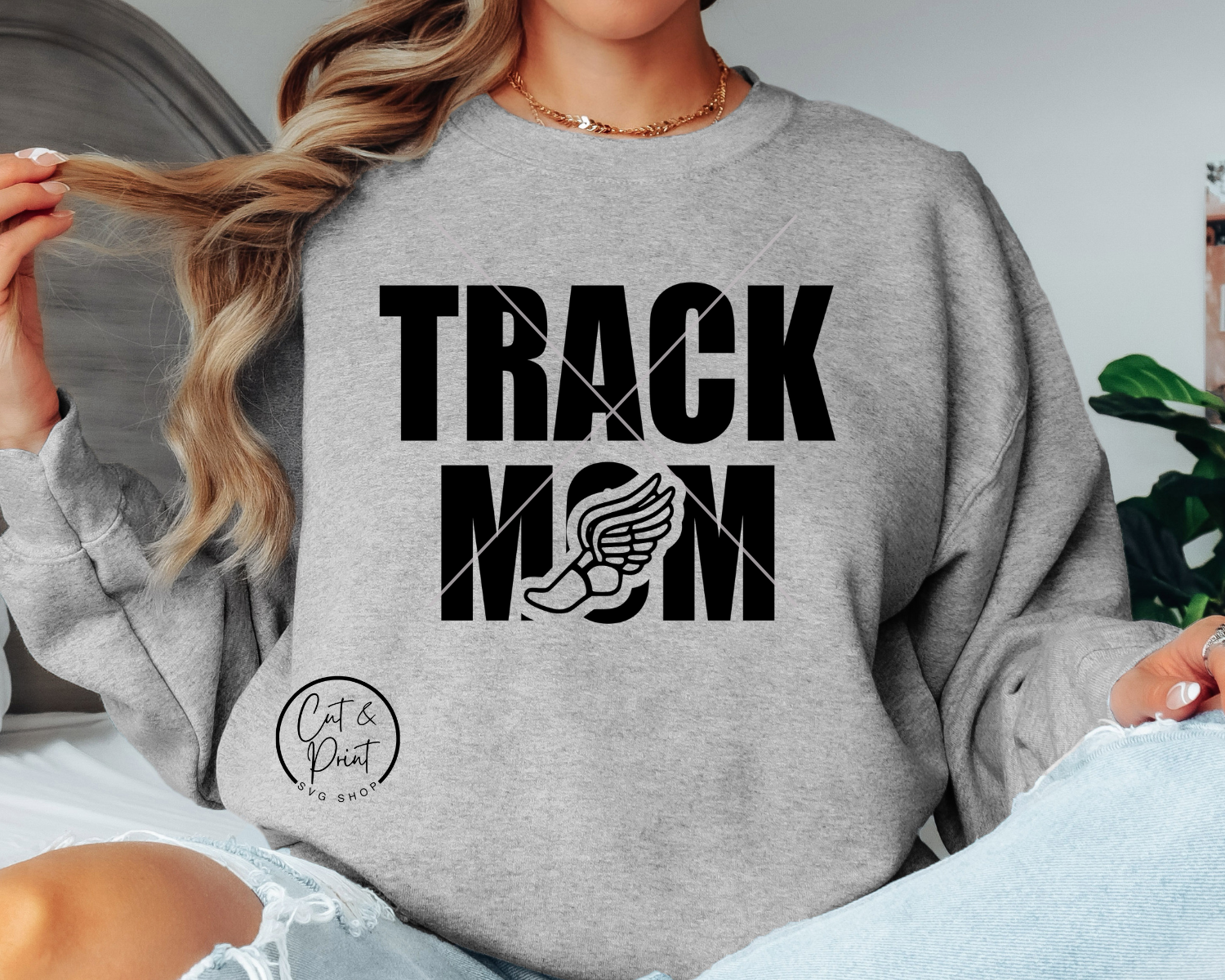 Track SVG, Track PNG, Track Mom SvG, Track Mom Png, Runners SVg, Runners PnG Instant Download, Cricut Cut Files, Silhouette Cut File