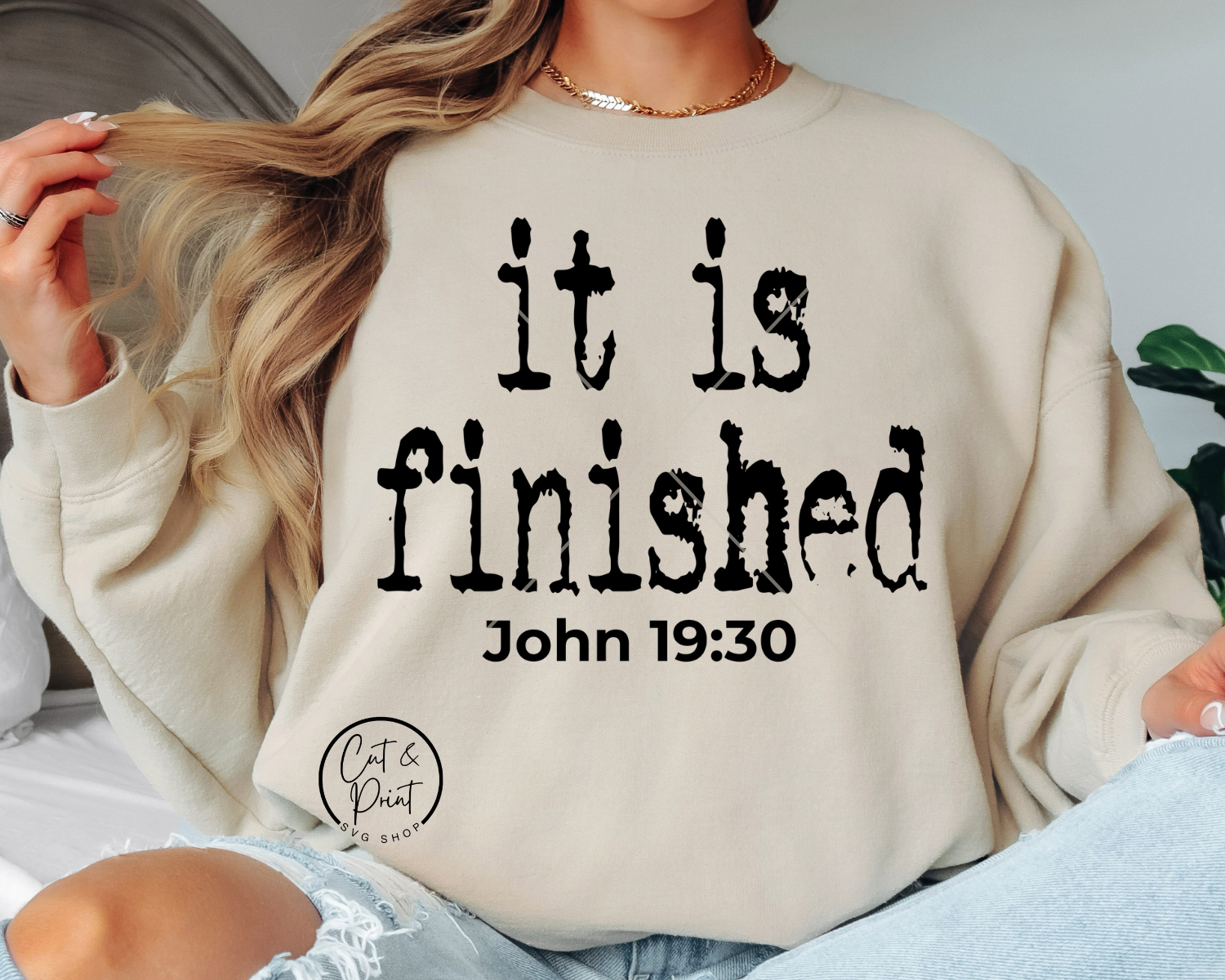 Christian SVG Png, Bible Verse SvG, Faith SVG Png, It Is Finished Distressed Typewriter Instant Download, Cricut Cut File, Silhouette File