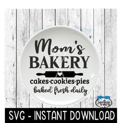 Christmas SVG, Mom's Bakery Farmhouse Sign SVG Files, Holiday SVG Instant Download, Cricut Cut Files, Silhouette Cut Files, Download, Print